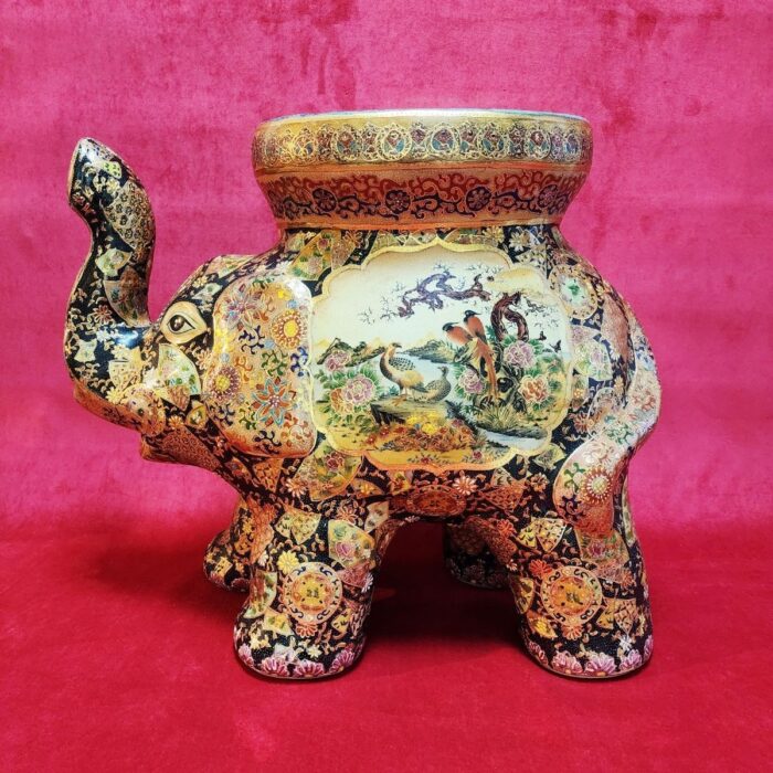 Elefante Estilo Oriental Satsuma