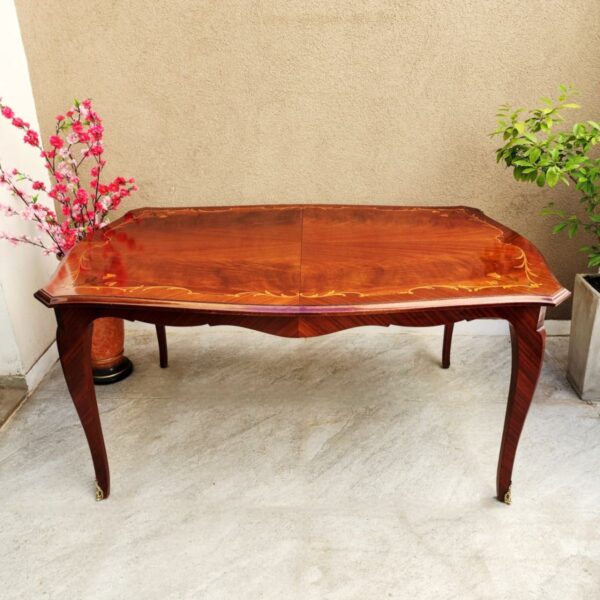 Mesa Estilo Luis XV