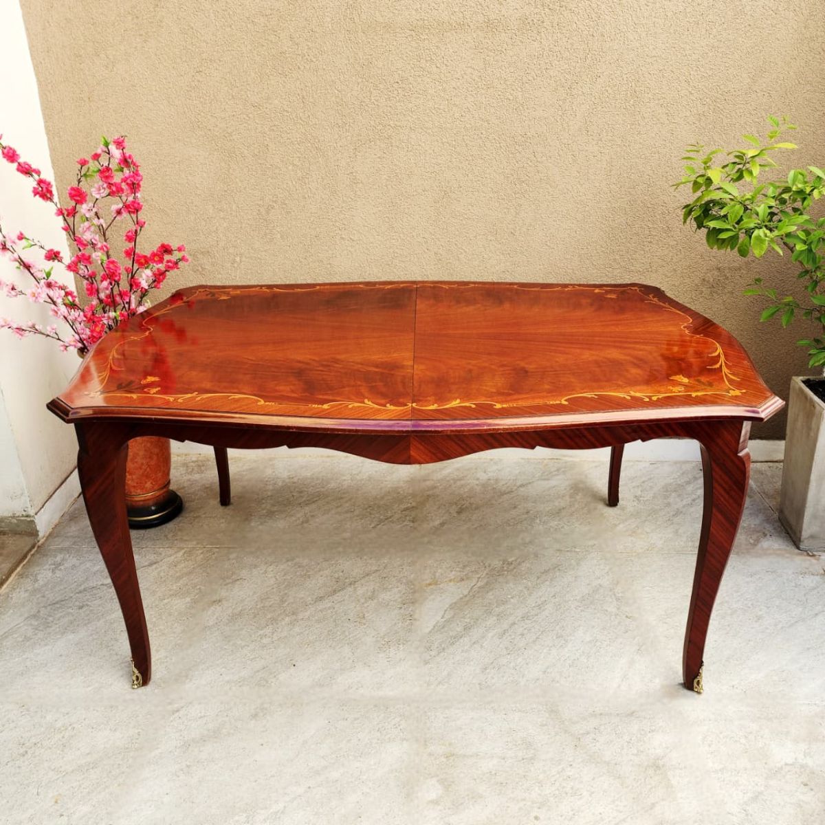 Mesa Estilo Luis XV