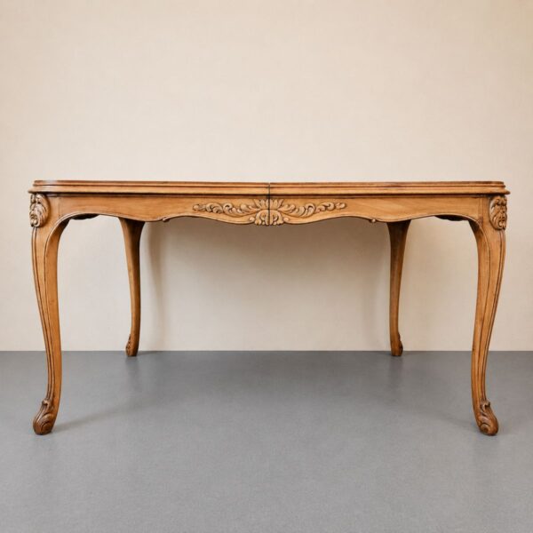 Mesa de Comedor Francesa Estilo Luis XV