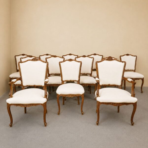10 Sillas y 2 Sillones Franceses Estilo Luis XV