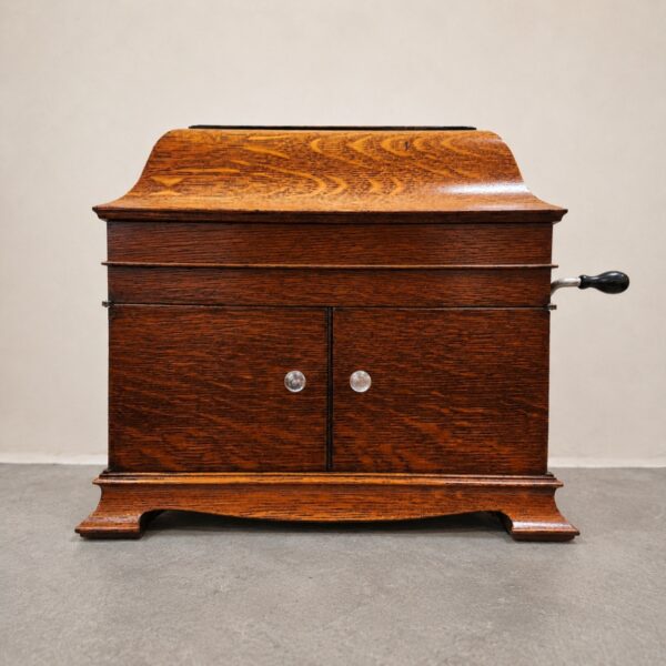 Antigua Victrola Victor VV-IX de Roble