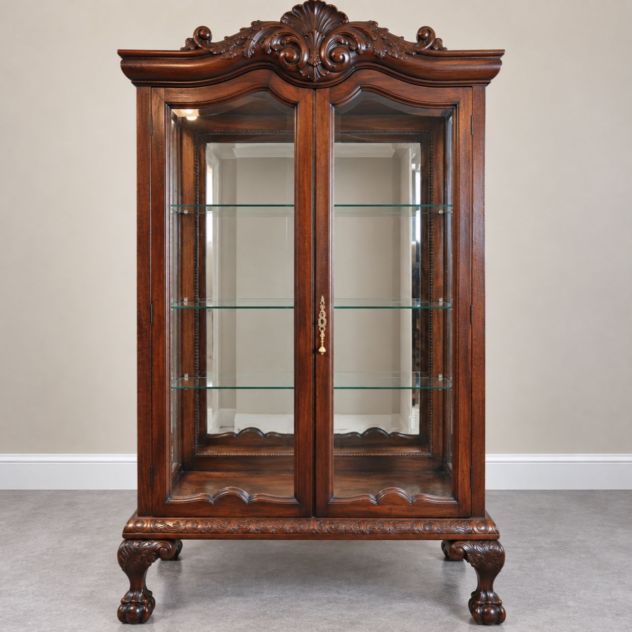 Vitrina Chippendale Tallada